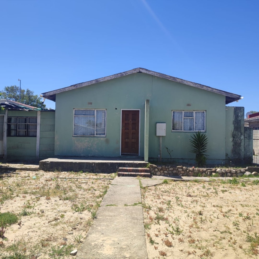 3 Bedroom Property for Sale in Uitsig Western Cape